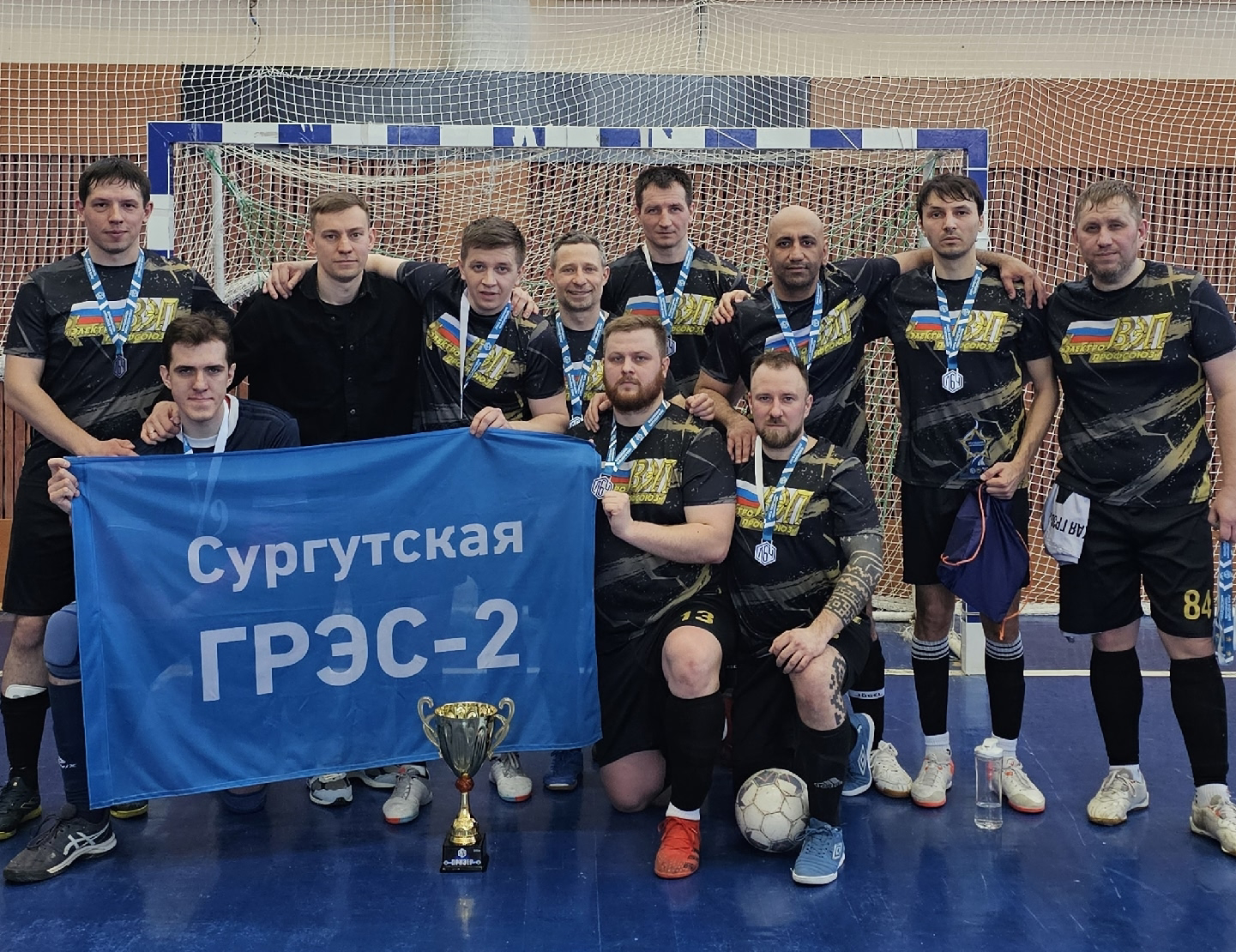 Команда «Электропрофсоюз ГРЭС-2» — серебряный призёр футбольного турнира в Сургуте!