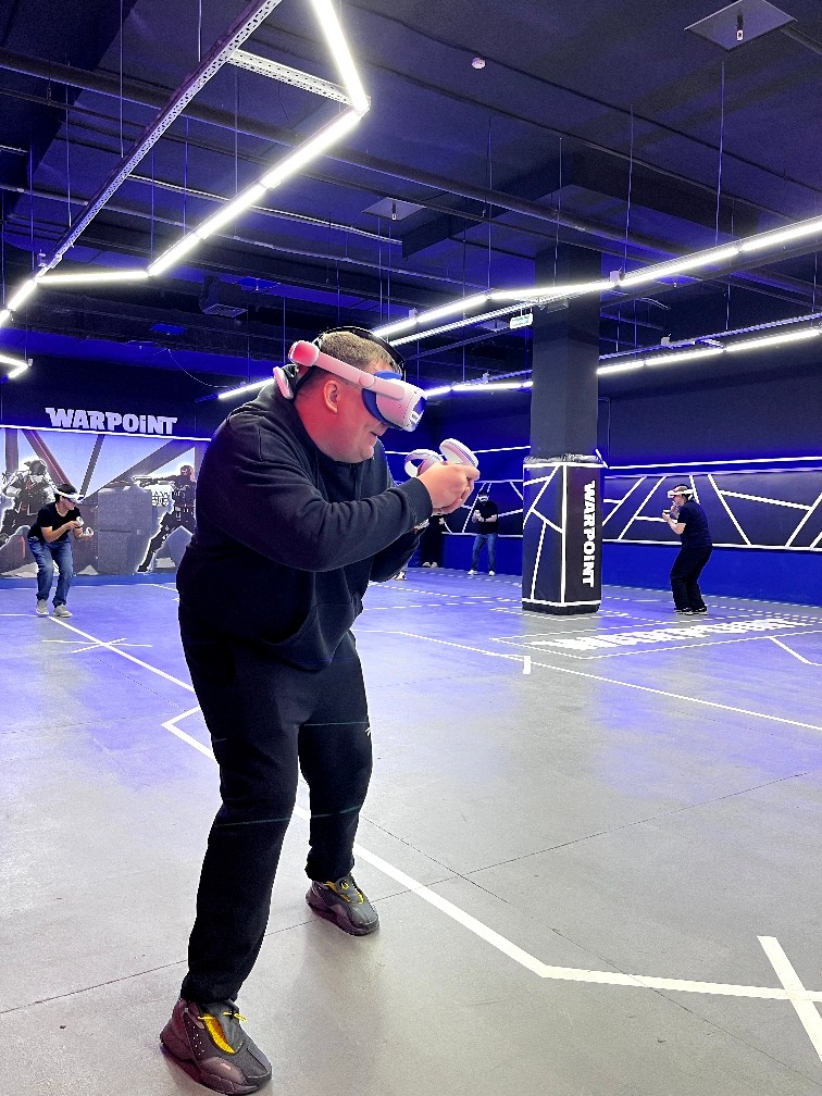 Сражение на виртуальной арене. Покоряем VR пространство